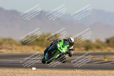 media/Dec-09-2023-SoCal Trackdays (Sat) [[76a8ac2686]]/Turn 15 Set 1 (230pm)/